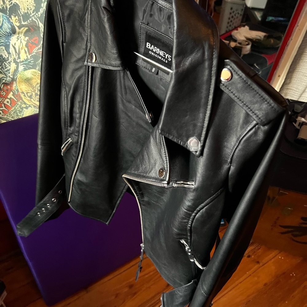 Sold - Picture 10 of 16